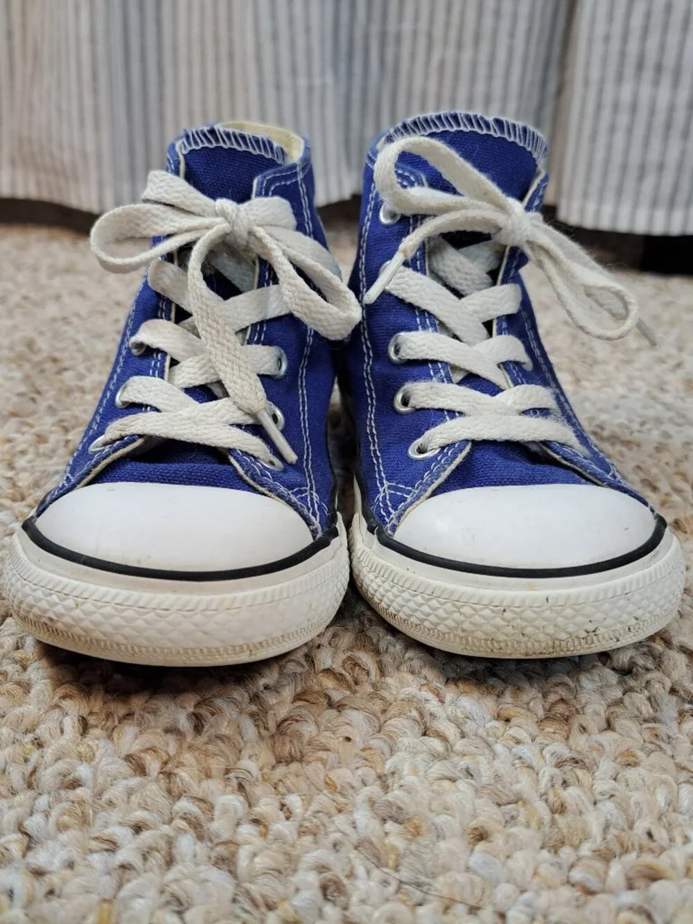 Converse | High Top Sneaker | Size 10